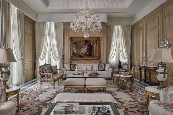 Oaklane Villa: Timeless Elegance in Contemporary Classical Design